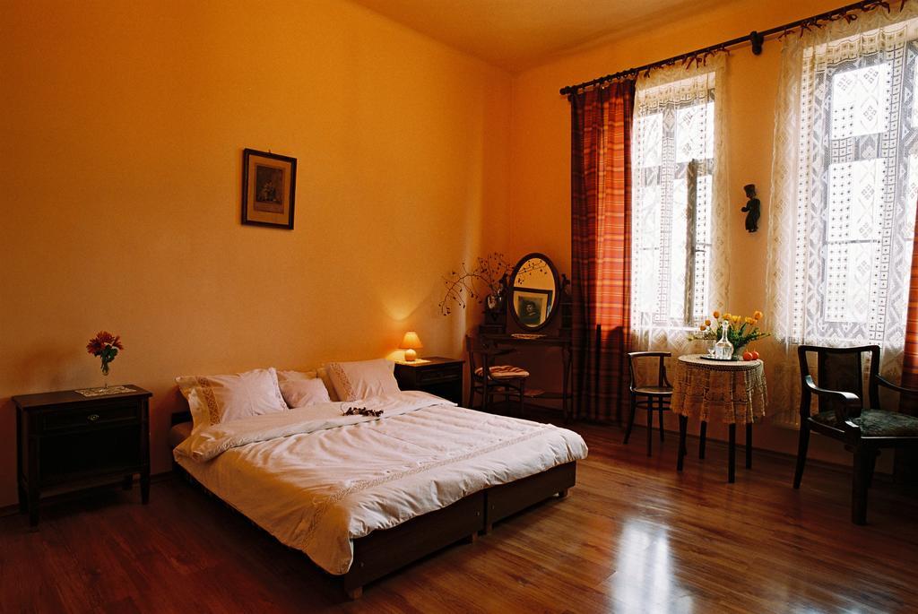 Piano Guest House クラクフ エクステリア 写真